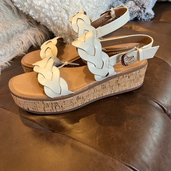 Nordstrom Rack Penny Flatform size 10 - Picture 3 of 4